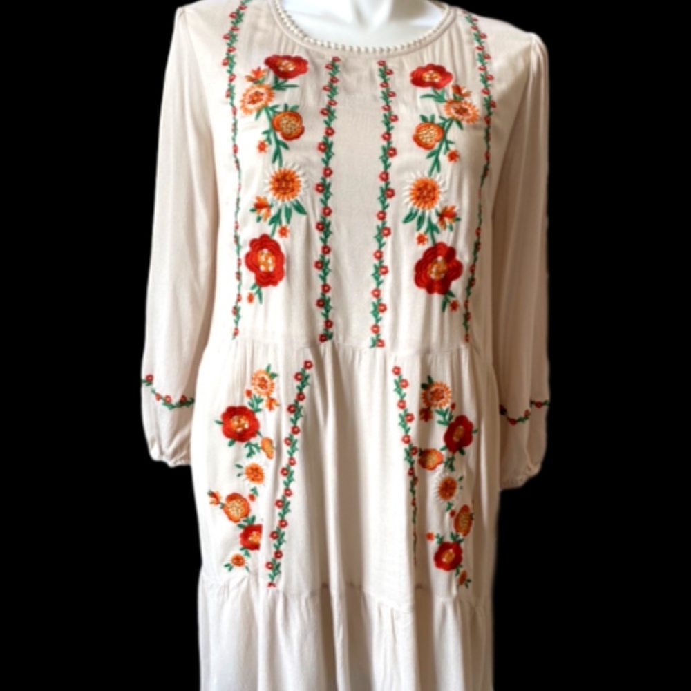 Savanna Jane bohemian dress tan with embroidered flowers